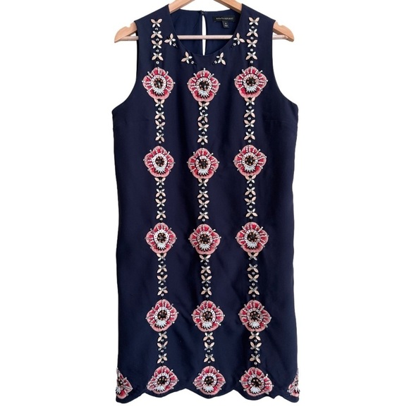 BANANA REPUBLIC Floral Elegant Feminine Embellished Special Occasion Dress Sz M - Picture 2 of 8